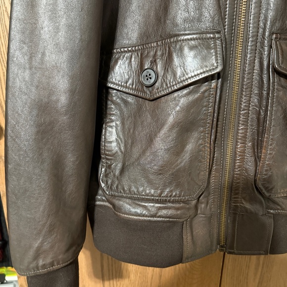 Banana Republic Factory Men’s Aviator Bomber Leather Jacket - Picture 4 of 8